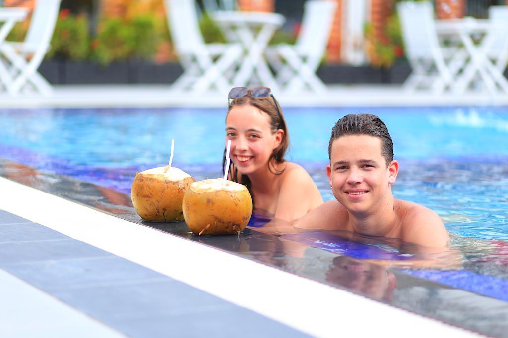 Moon Julie Hotel Sihanoukville Ngoại thất bức ảnh