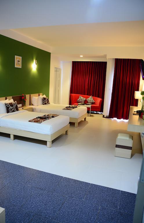 Moon Julie Hotel Sihanoukville Ngoại thất bức ảnh